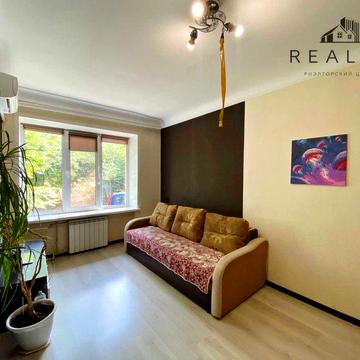 Двокімнатна квартира на вул. Лівобережній (Єнісейська) 212-990-584