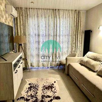 Юліана Пелеша вул., 1