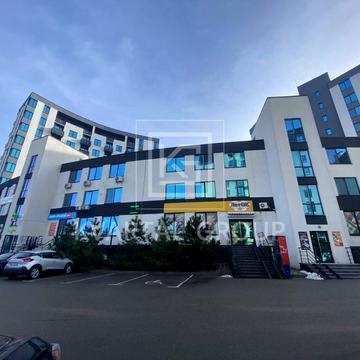 Героїв Небесної Сотні просп., 20/12