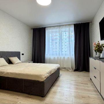 Перша здача! 1 кім по вул.Івасюка, 2 пов