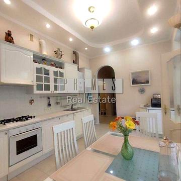 Оренда 2к квартири, вул. Богомольця Академіка, 7, Печерськ