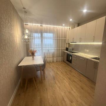 Продаж 1к Квартира Академіка Сахарова вулиця