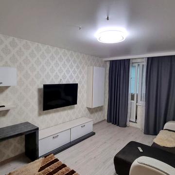 Каденюка вул. (Танкопія), 7