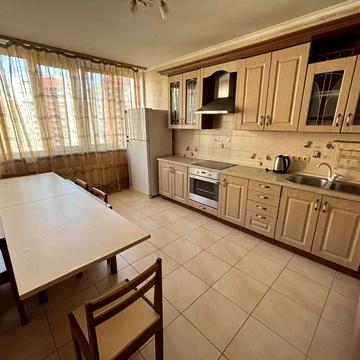 Юлії Здановської вул. (Ломоносова), 50/2