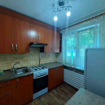 Левка Лукяненка просп. (Рокоссовського), 14-В