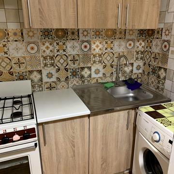 Сірожупанників вул. (Валентина Сєрова), 30-Б