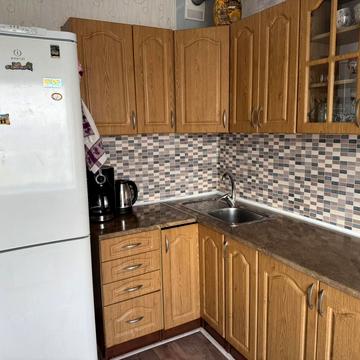 Драгоманова вул., 12