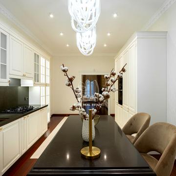 Костянтинівська вул.