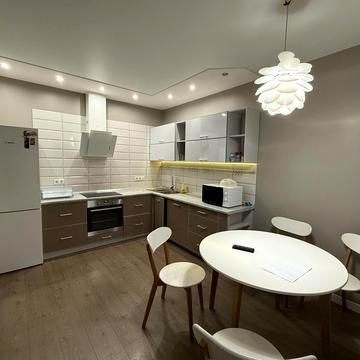 Академіка Шалімова вул. (Героїв Севастополя), 35-А