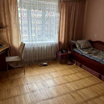 Тичини вул., 20