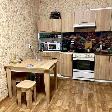 Клавдіївська вул., 40-Е