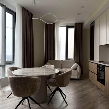 Академіка Заболотного вул., 1-Б