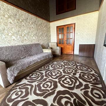 Продаж затишної 3х кімн. квартири в центрі Городища