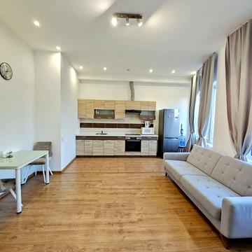 Володимира Грищенка вул., 26-А