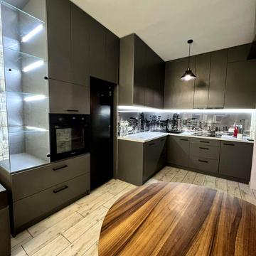 Тараса Шевченка вул., 58