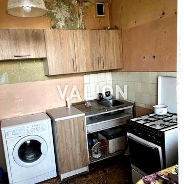 Романа Ратушного вул. (Волгоградська), 27