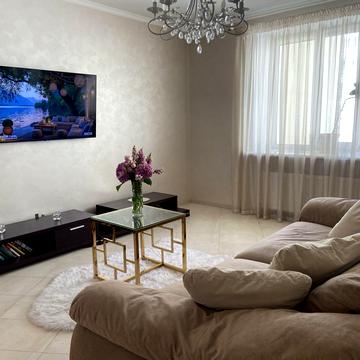 Кленова вул., 2а