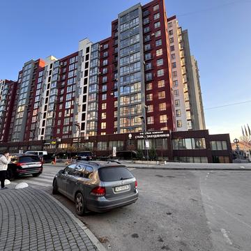 Княгинин вул., (Будинок 32)