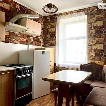 Продаж 2к Квартира Коцюбинського проспект