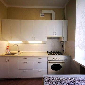 м. Дарниця, С. Набоки (Бажова) 3 "сталінка"; 1кімн кв. з ремонтом