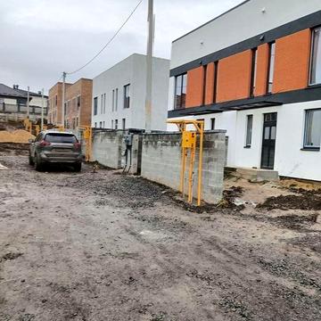 Продається котедж двоян по Макарова