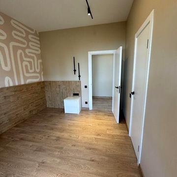 Продаж 4к Дім Лугова вулиця