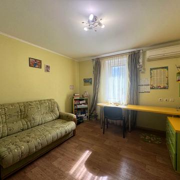 Заліська вул., 3а