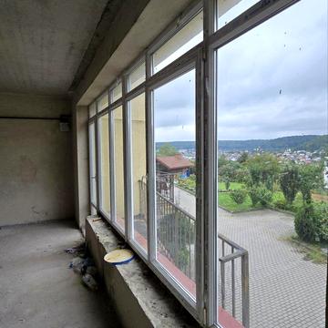 Дмитра Яворницького вул., 8а