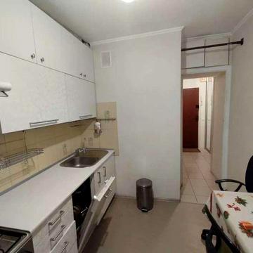 Захарівська вул., 3