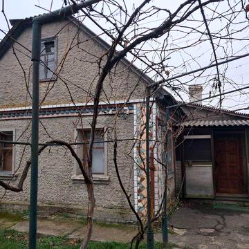 БУДИНОК 86 кв.м..+ Земельна ділянка 8,5 сот, Село Гора.Газ,Світло,Вода