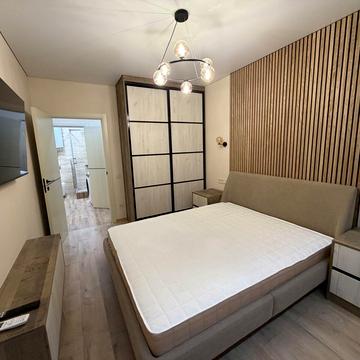 Вавилових вул., 11