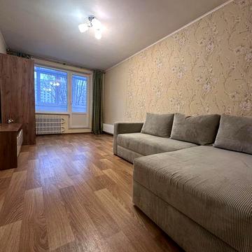 Реальная 1-ка на Алексеевке, Проспект Людвига свободы 46-б, Перемога