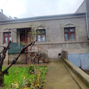 Мечникова вул., 12