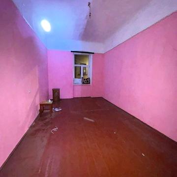 Здається 2 кімнатна квартира по вул. Переяслівській