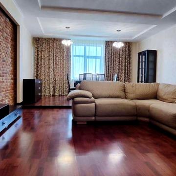 Юрія Іллєнка вул. (Мельникова), 18-Б