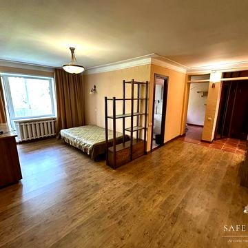 Продається  1-кімнатна квартира з дуже крутим плануванням