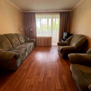 Британська вул. (Горького), 2