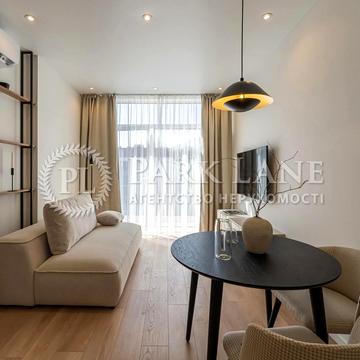 Братів Шеметів вул., 10/8