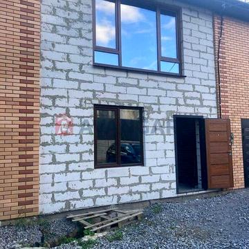 Продається сучасний двоповерховий таунхаус за вигідною ціною