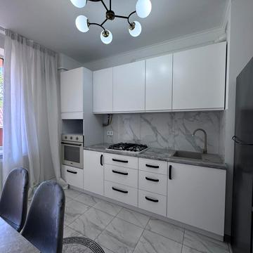 Героя України Олександра Щербанюка вул. (Василя Чапаєва), 77