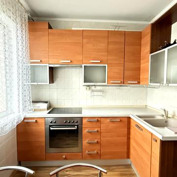 Рональда Рейгана вул., 4-А