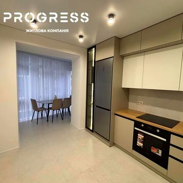 Героїв Миколаєва вул., (Будинок 5)