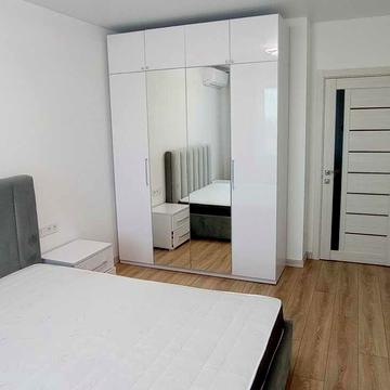 Володимира Івасюка вул., 21-В