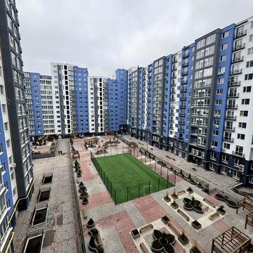 Продам сирець, 2 кімнатну квартиру + кухня-студія із індив.газовим оп ЖК Княгинин