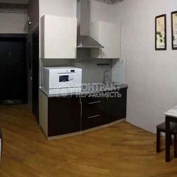 Продаж квартири вул. Фісановича