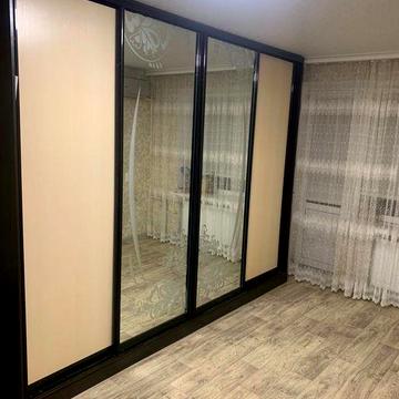 Продам 2 квартиру, з ремонтом ,автономним газовим опаленням, Кірово