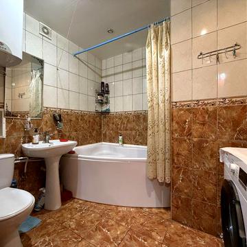 Продаж 2-кімнатної, вул.Київська, 48м2, зупинка Автопарк ЖК Київська - Автопарк