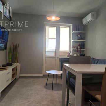 Львівська вул., 15