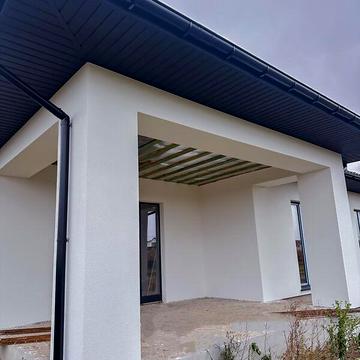 Продаж 3к Дім Молодіжна вулиця