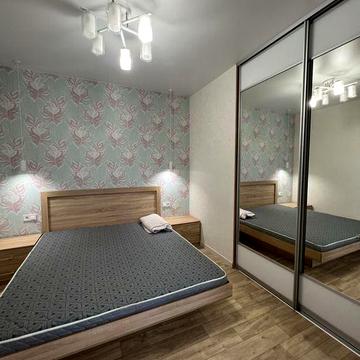 Сдам евро двушку на Каманина 48 жемчужина свет не отключают !